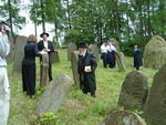 chasydzi na cmentarzu