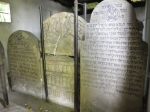 Brzesko - ohel na cmentarzu żydowskim