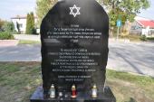 Pomnik na starym cmentarzu żydowskim w Brzesku