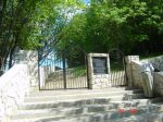 cmentarz żydowski w Iłży - brama