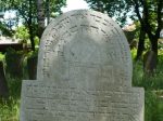 nagrobek na cmentarzu żydowskim w Olesnie